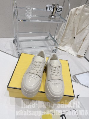 Fendi Fashion Show Low-top Platform Sneakers 7cm in White Brushed Leather