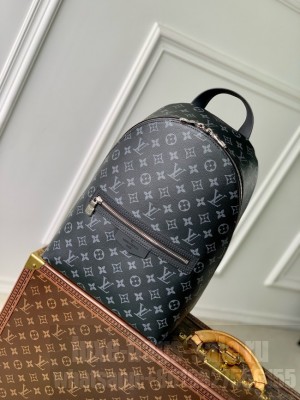 Louis Vuitton Discovery Backpack M14020-1