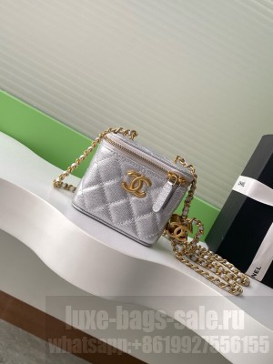 CHANEL Grained Calfskin Small Vanity with Chain AP3941 Silvery