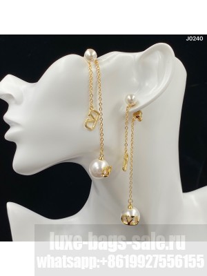 Valentino Earrings V060