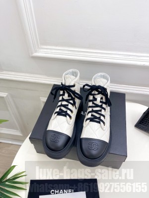 Chanel Quilting Calfskin 5cm Lace-up Biker Boots 2024 White