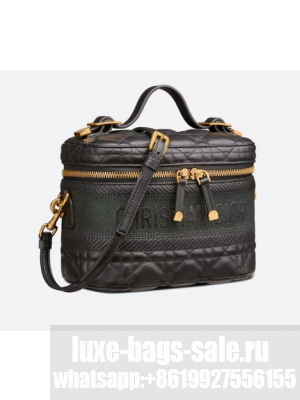 DIOR SMALL DIORTRAVEL VANITY CASE Cannage Lambskin S5488U black