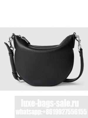 GUCCI B SMALL BAG 824529 black