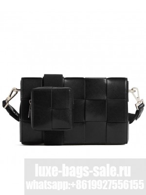 Bottega Veneta Cassette With Versatile Strap Black