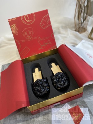 Christian Louboutin Woven Calfskin Black Flat slippers 2021 Collection