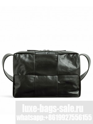 Bottega Veneta Arco Camera Bag Black