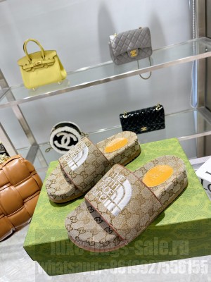 Gucci x The North Face Unisex Slippers Brown/White 2022 Collection