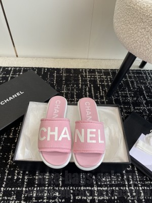 Chanel CC Logo Fabric Slide Mule 2024 016