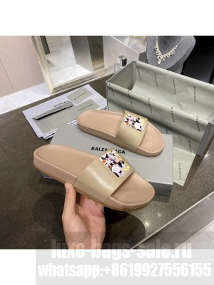 Balenciaga Unisex Pool Slide Sandal 2021 Collection 030