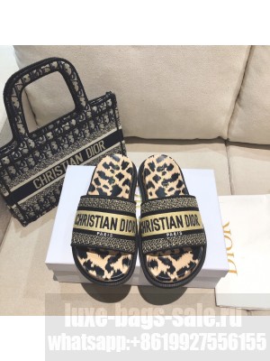 Dior Dway Slide Sandals in Beige Multicolor Mizza Embroidered Cotton 2021 Collection 