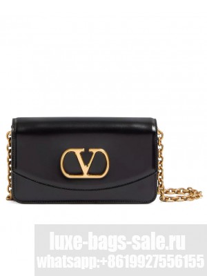 Valentino Garavani Vain Clutch Bag In Shiny Calfskin Black