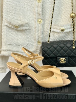 Chanel Patent Calfskin Heel G45723 Sandals Beige 2024