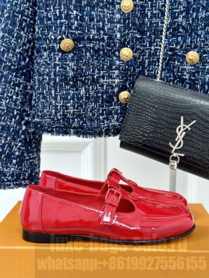 Louis Vuitton Women's 1ACYWT Soho Flat Mary Jane Red