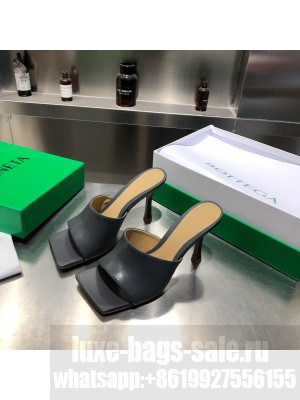Bottega Venta Leather mules with a squared sole heel 9cm 2021 Collection 03