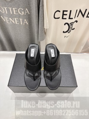 Alaïa CUBE THONG MULES IN LAMBSKIN BLACK
