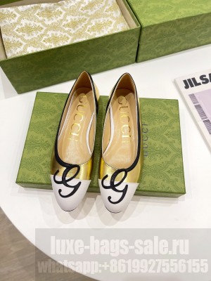 GUCCI 658904 Women's ballet flat with G appliqué 07 2021 Collection