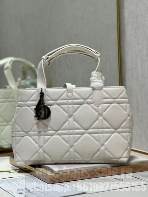 DIOR TOP HANDLE MEDIUM BAG Latte Cannage Lambskin C0089 WHITE&BLACK
