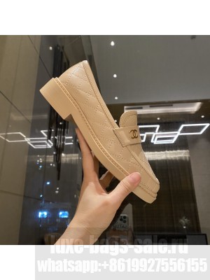 Chanel Calfksin Loafers Spring/Summer 2021 Collection,beige
