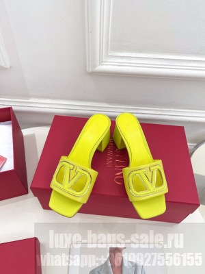 VALENTINO VLOGO SIGNATURE SLIDE SANDAL IN CALFSKIN 60MM 02 2025