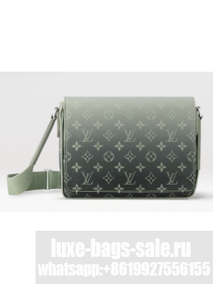 Louis Vuitton District PM M11593 Khaki Green