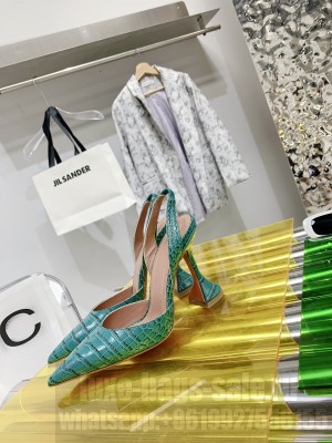 Amina Muaddi 9.5cm Calfskin crocodile pattern Slingback Pumps 024 2021 Collection