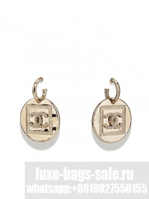Chanel Women's Pendant ABA353 Golden