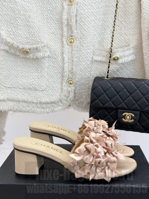 Chanel Mules 5cm Kidskin & Strass Beige