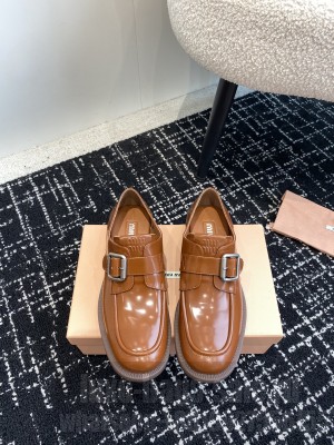 Miu Miu Leather brogue Loafer Brown