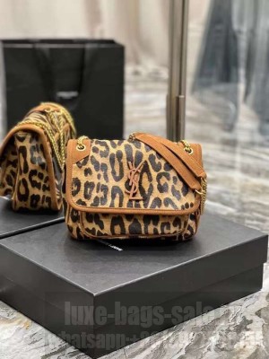 Yves Saint Laurent SMALL NIKI SMALL IN Leopard hair Y653151 BROWN