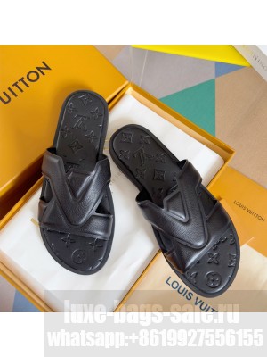 Louis Vuitton Man's LV Oasis Mule 03