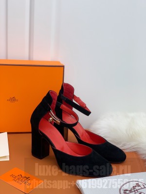 Hermes Kelly Black Suede 9cm Pumps 2021 Collection