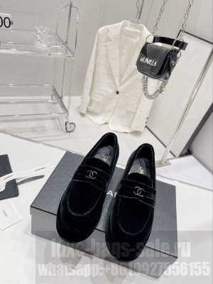 Chanel 60mm Velvet Loafers G39206 Spring/Summer 2023 Collection, Black
