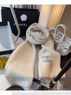 Chanel Knitted long cashmere scarf