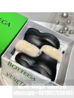 Bottega Veneta PUDDLE Biodegradable rubber Shearling Rain boots Fall/Winter 2021 Collection, Black