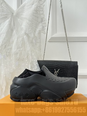 Louis Vuitton LV Shark Clog 2023 Black