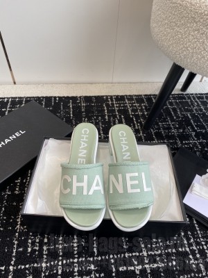 Chanel CC Logo Fabric Slide Mule 2024 019