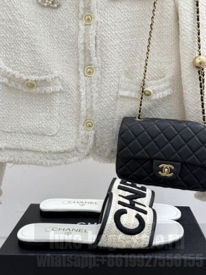 Chanel Knit Flat mules CC logo White 2025