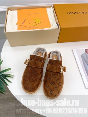 Louis Vuitton Unisex LV Cosy Flat Comfort Clog Mules in Suede and Wool Brown