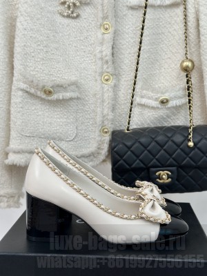 Chanel Women's 6.5cm Heel Chain Around And Bow Lambskin Leather Pumps White