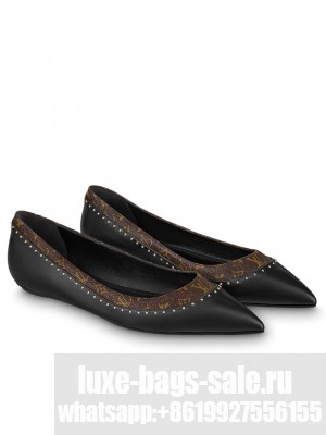 Louis Vuitton Women's Signature Flat Ballerina