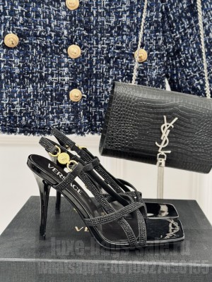 Versace Crystal Medusa '95 10.5cm Sandals 011
