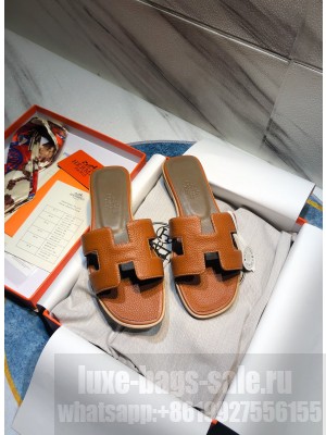Hermes Oran Flat slippers in Togo Leather 035 2021 Collection
