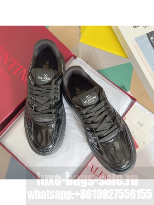 Valentino Garavani Unisex Trainer calfskin sneaker 09 2025