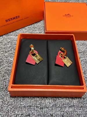 hermes lock earrings pink 2021