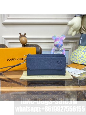 Louis Vuitton FELICIE POCHETTE M69831 blue