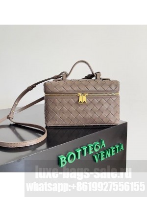 Bottega Veneta Vanity Case On Strap 789109 gray