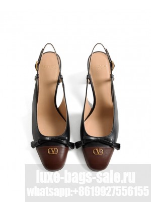 Valentino Garavani Valet Du Roi Suede Lace-Up Ballet Flats Black