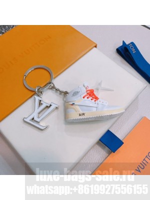 Louis Vuitton Charm and Key Holder M63084-4