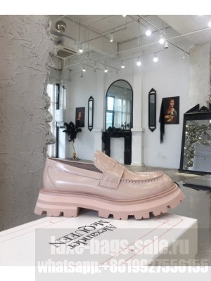 Alexander McQueen Wander loafer pink