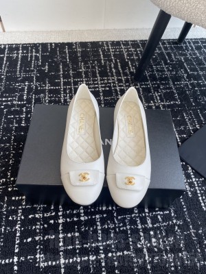 Chanel Women's Ballet Flats 08